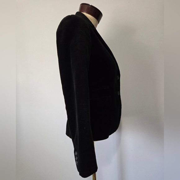J.CREW Black Crushed Velvet Schoolboy Blazer. Size 2 - Picture 4 of 11